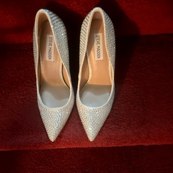 Steve Madden Rhinestone Pumps - Picture 3 of 5
